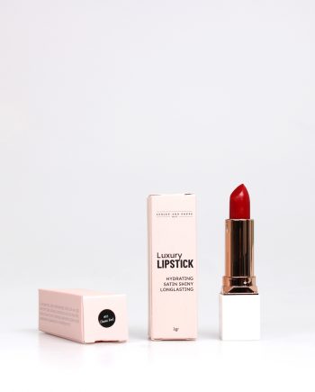 Lipstick-classic red